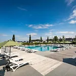 In Near Nature Reserve Nyaraló Bemelen