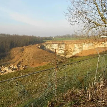 Dom wakacyjny In Near Nature Reserve *