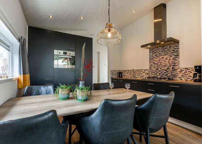 In Near Nature Reserve Ferienhaus