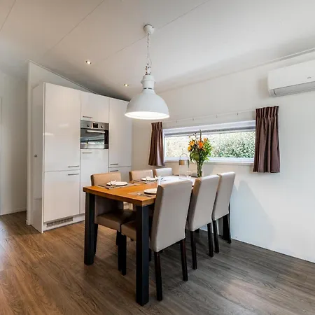 In Near Nature Reserve * 贝梅伦